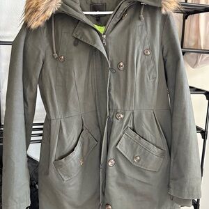 Sam Edelman Green Utility Jacket with Hood and Mid-Length Design Size L